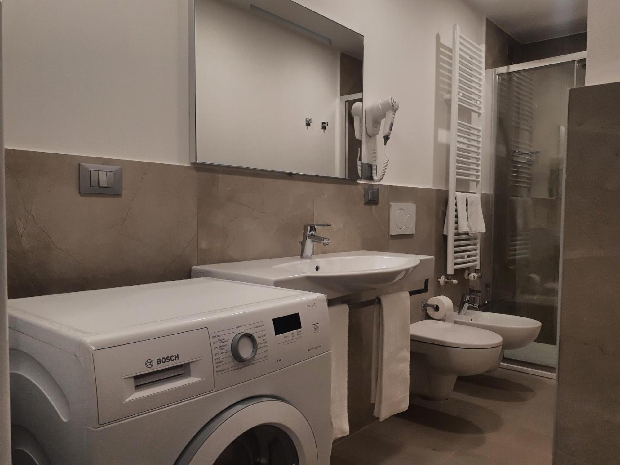 Smart Apartment Maggiore - Twa Bologna Eksteriør billede